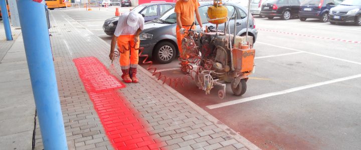 Richiedere l'installazione di segnaletica stradale