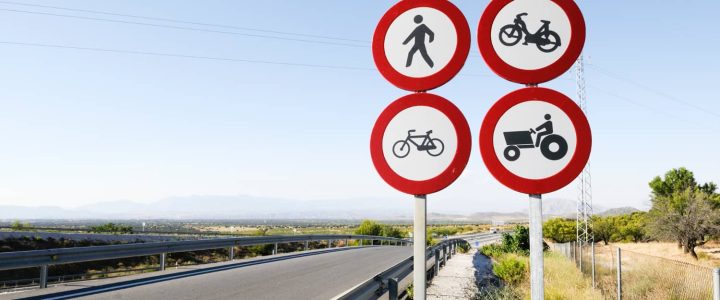 Divieto di transito tutte le varianti