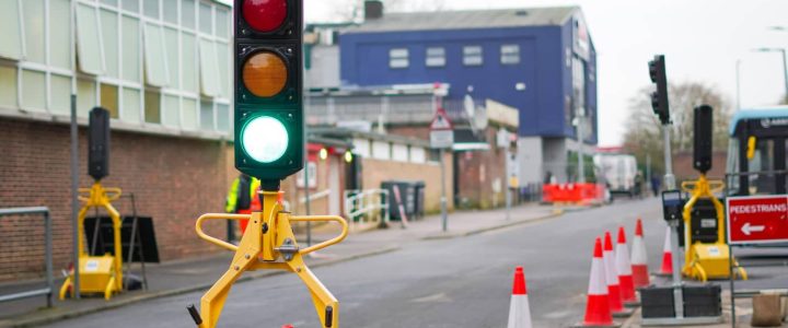 impianto semaforico cantiere. Lanterne semaforiche mobili. Semafori mobili.